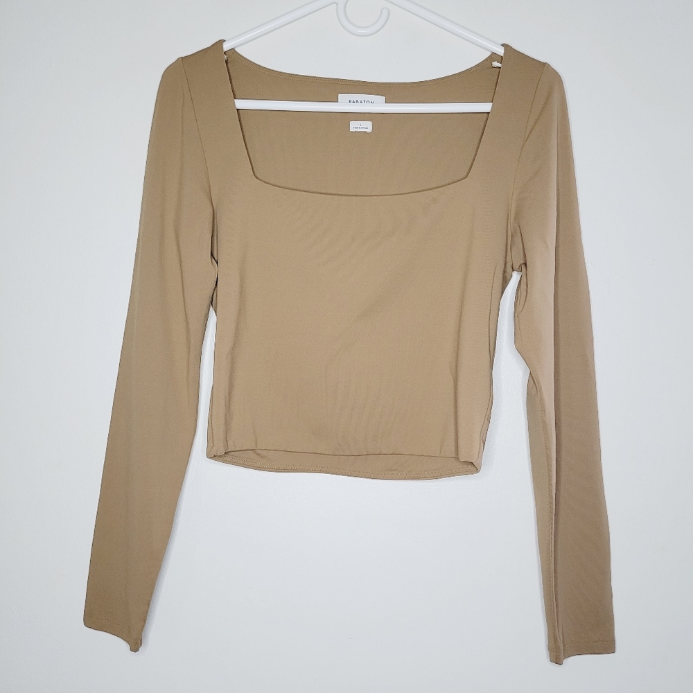 Aritzia Babaton Contour Top Crop Taupe Large Long Sleeve Basic Essential Staple